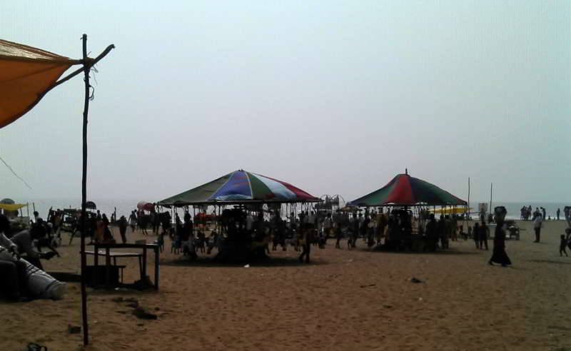 beach at shore temple 01